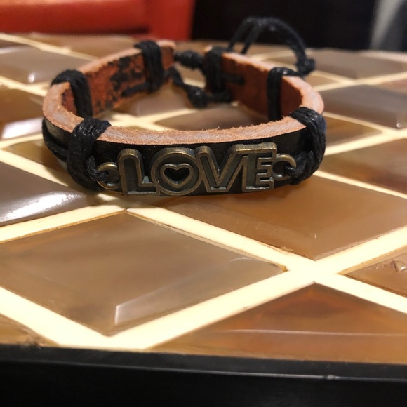 Bundle of 3 Boho style leather Bracelets - Picture 5 of 5